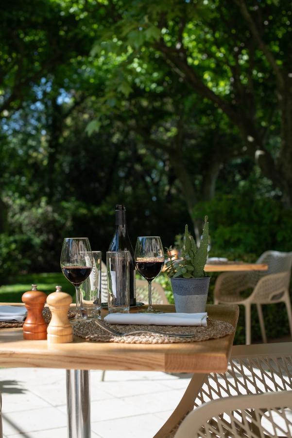 Societe Hoteliere De Montmirail Gigondas Exterior photo